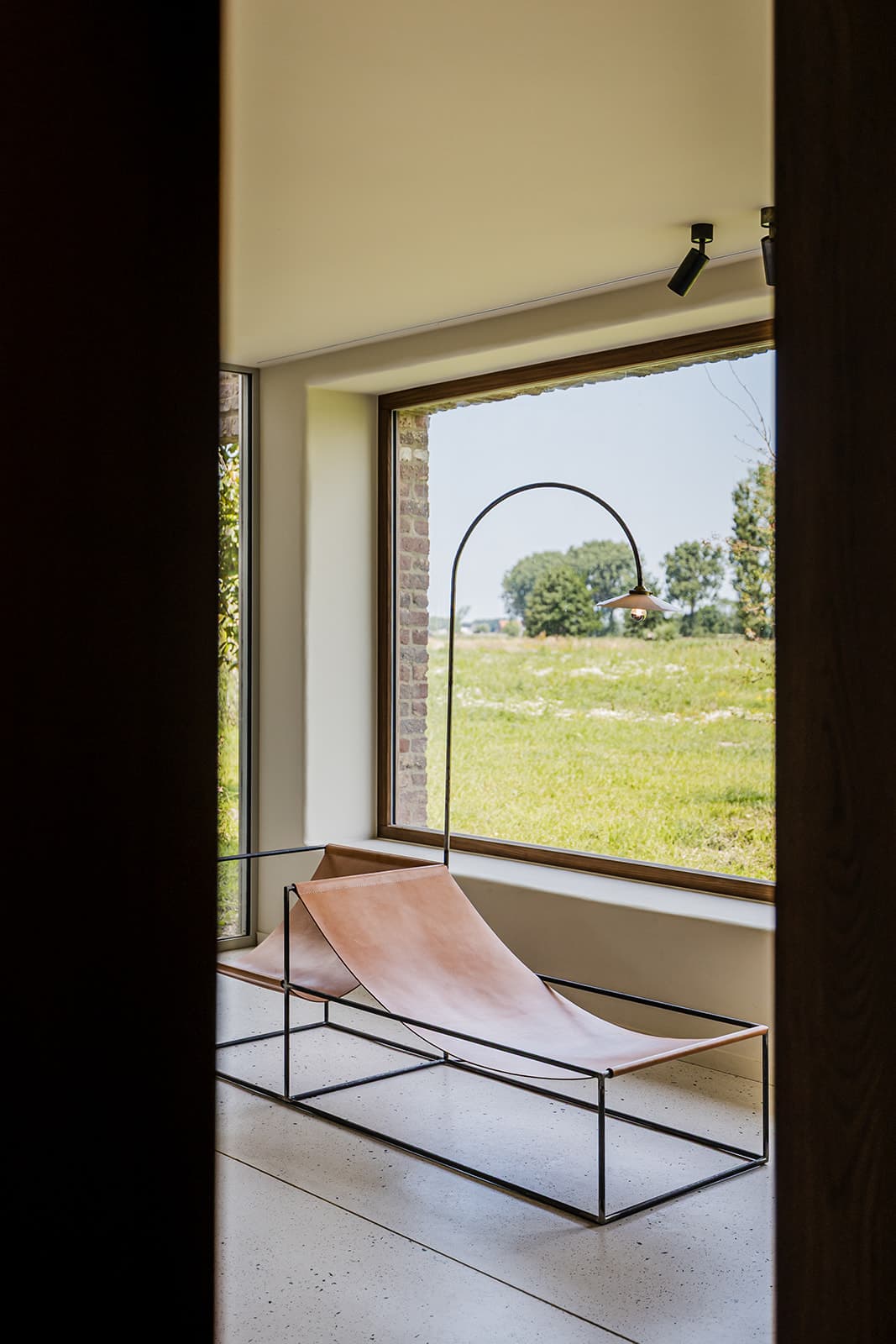 ALEXANDER — Gallery Image 8