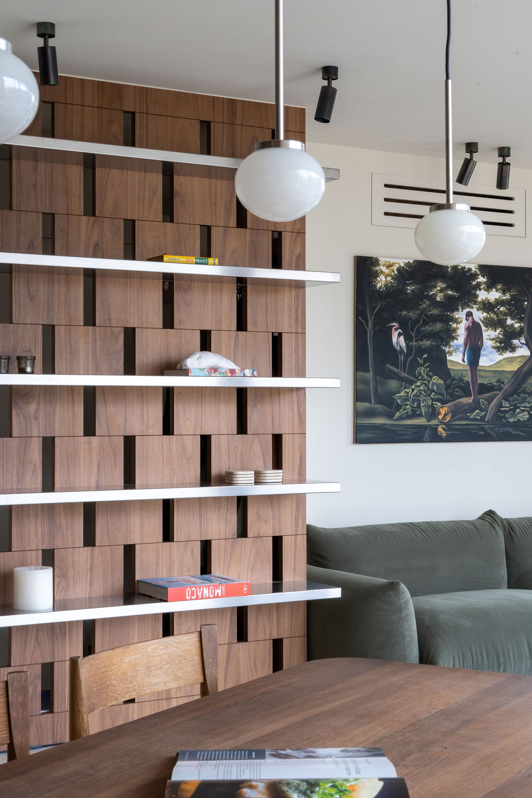 AUGUSTE — Gallery Image 12